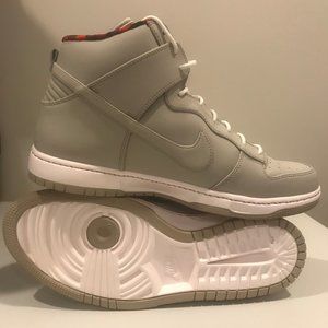 Nike Dunk Ultra -  New - 845055201